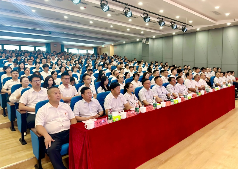 深耕育桃李  捷報續(xù)輝煌 --安徽淮北港利實驗